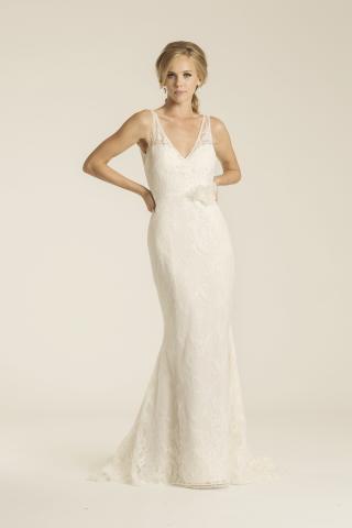 Malibu lace wedding gown, made in San Francisco, California by Amy Kuschel