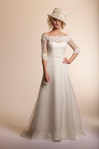 Gardenia gown: Amy Kuschel San Francisco