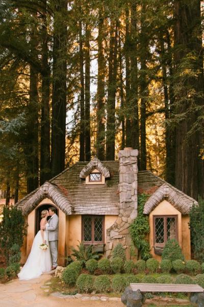 Ali wore Amy Kuschel's Eureka! wedding dress to her Nestldown nuptials. Photo credit: Sweet Little Photographs.