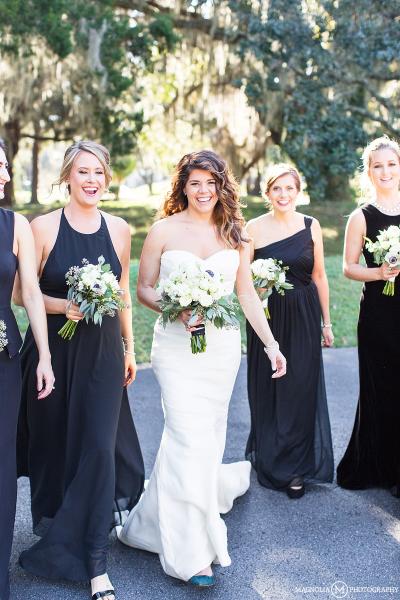 Stunning in Sugar, an Amy Kuschel San Francisco wedding gown. Photo: Magnolia Photography