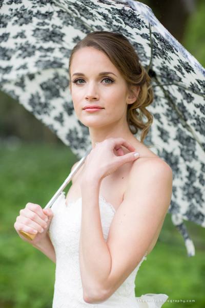 Denver is dramatic and extravagant in an understated fashion in Rosemary, an Amy Kuschel wedding dress. Photography: Theo Milo Photography.