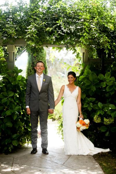 Bride wears April, a luxurious trumpet silhouette from Amy Kuschel's collection. Photography: Nightingale Photography.