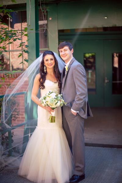 Fresh and flirtatious in Amy Kuschel's Sabrina wedding gown. Photography: (once like a spark) Photography.