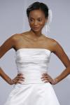 Moda  -  Amy Kuschel Bride 