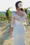 Classically elegant in Amy Kuschel's lace and crepe wedding gown, Audrey. Photography: Claire Dobson Photography.